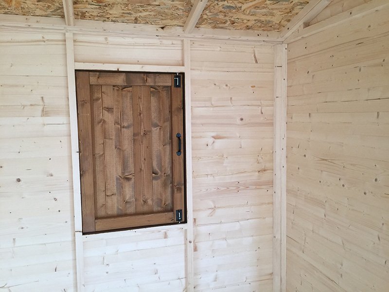 CASETTA PORTA ATTREZZI IN LEGNO MOD. MT. 3,00 X 2,00