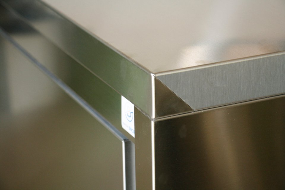 ARREDAMENTI BERTONE INOX