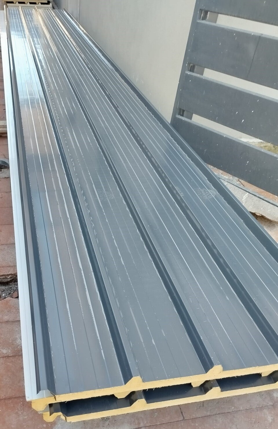 TERMOCOPERTURA G5 ISOMETAL COLORE ANTRACITE - Euro/mq  22,05 + iva