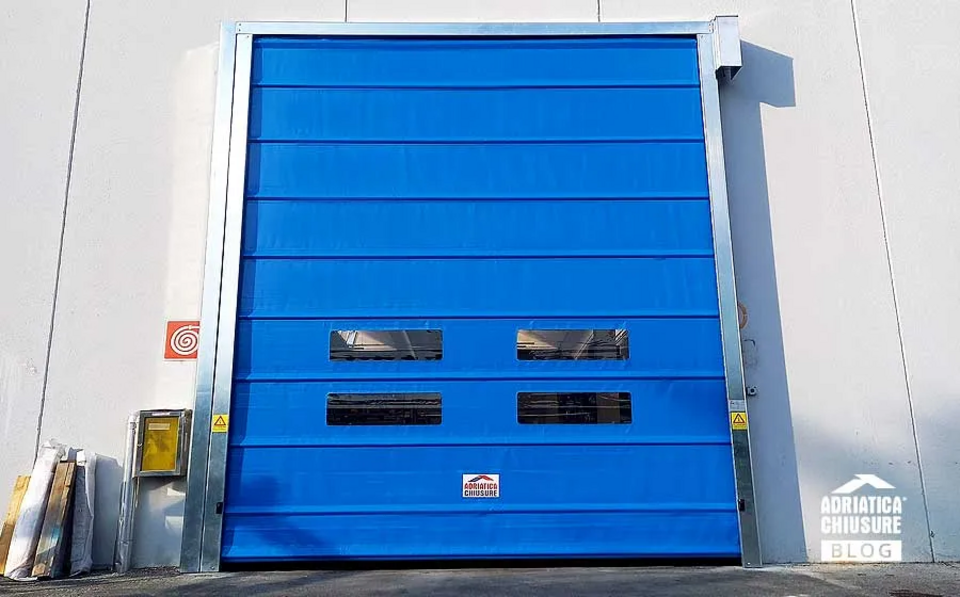 Porte Rapide Grandi Luci per Industria e Logistica Linea Porte Industriali Porta industriale ad alta dimensione