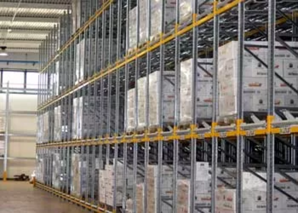 Scaffali a Gravità adriatica chiusure