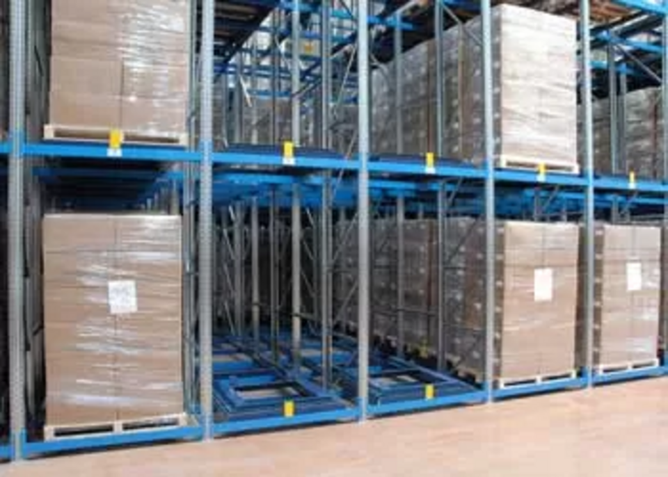 Scaffali a Gravità adriatica chiusure