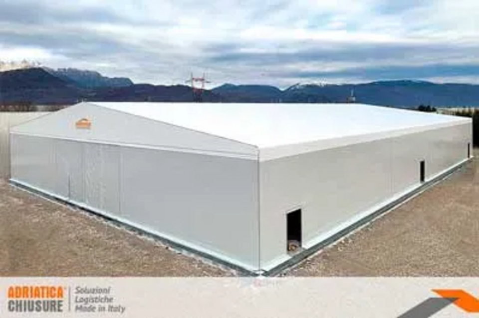 Capannone Mobile in Acciaio Zincato e Telo PVC Adriatica Chiusure Struttura mobile industriale con varianti