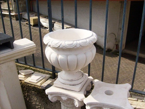 Arredo Urbano, per esterno giardino ADRANO CALCESTRUZZI s.r.l.