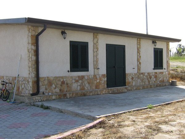 Case prefabbricate in calcestruzzo ADRANO CALCESTRUZZI SRL