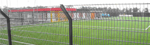 PALO TIPO STADIO LEANZA GROUP A "T" ZINCATO E PLASTIFICATO