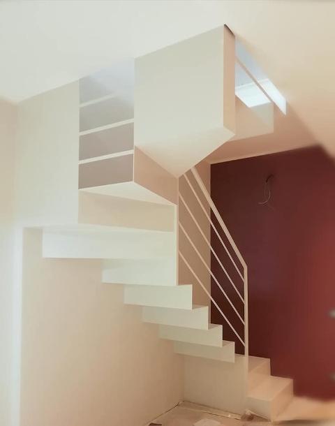 Scale in ferro e acciaio inox METAL PROJECTS chiocciola