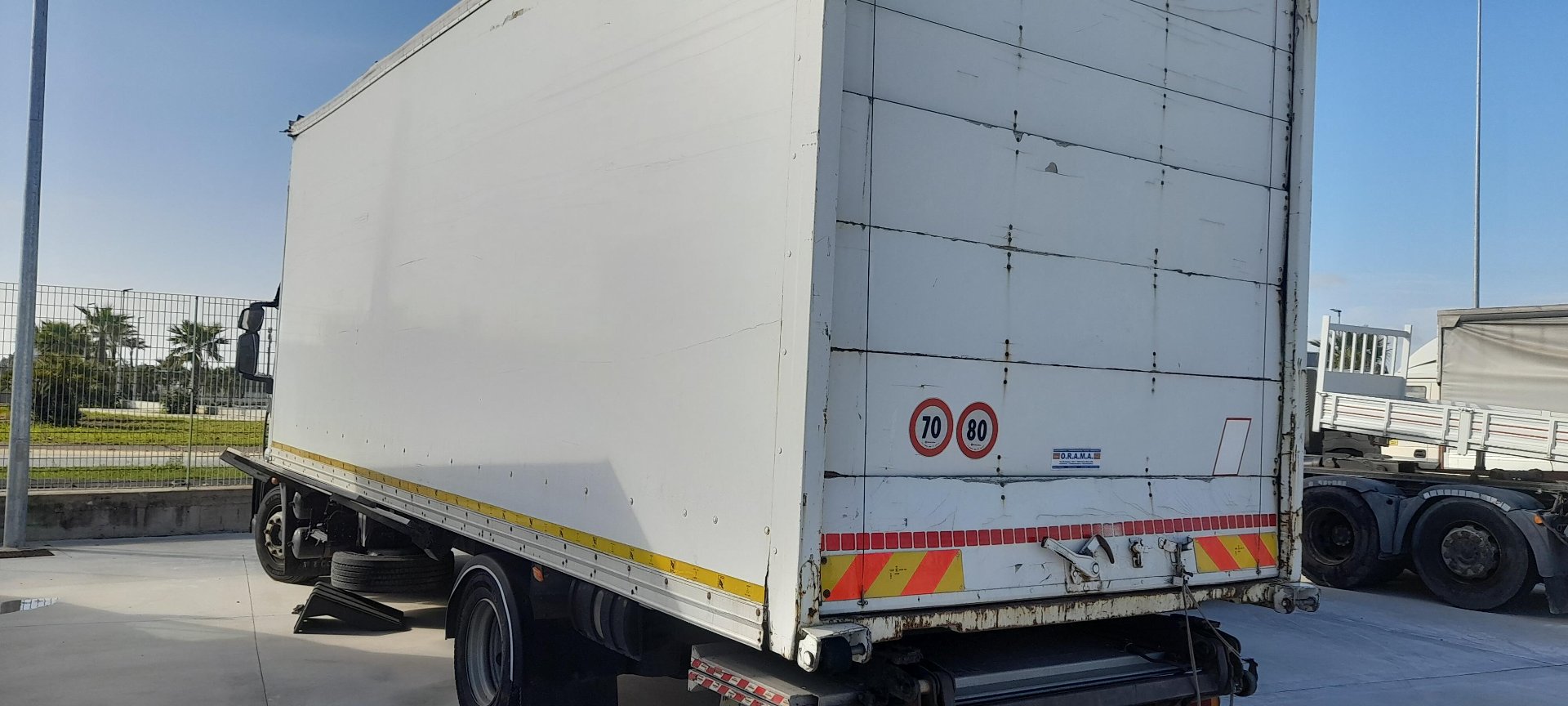 Iveco Eurocargo SPONDA POSTERIORE Diesel