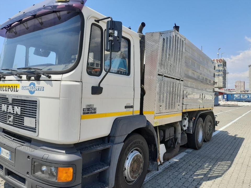 Iveco Stralis CISTERNA Diesel