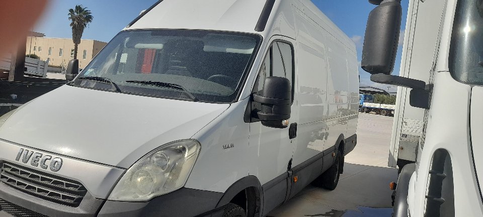 Iveco Daily FURGONE Diesel