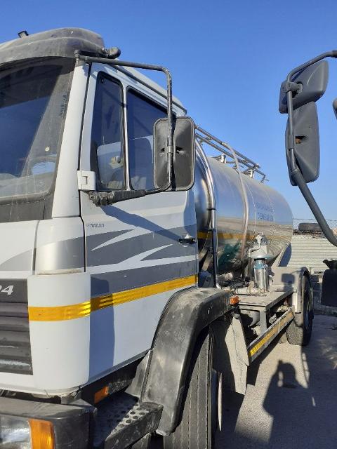 Mercedes-Benz A 140 cisterna Diesel
