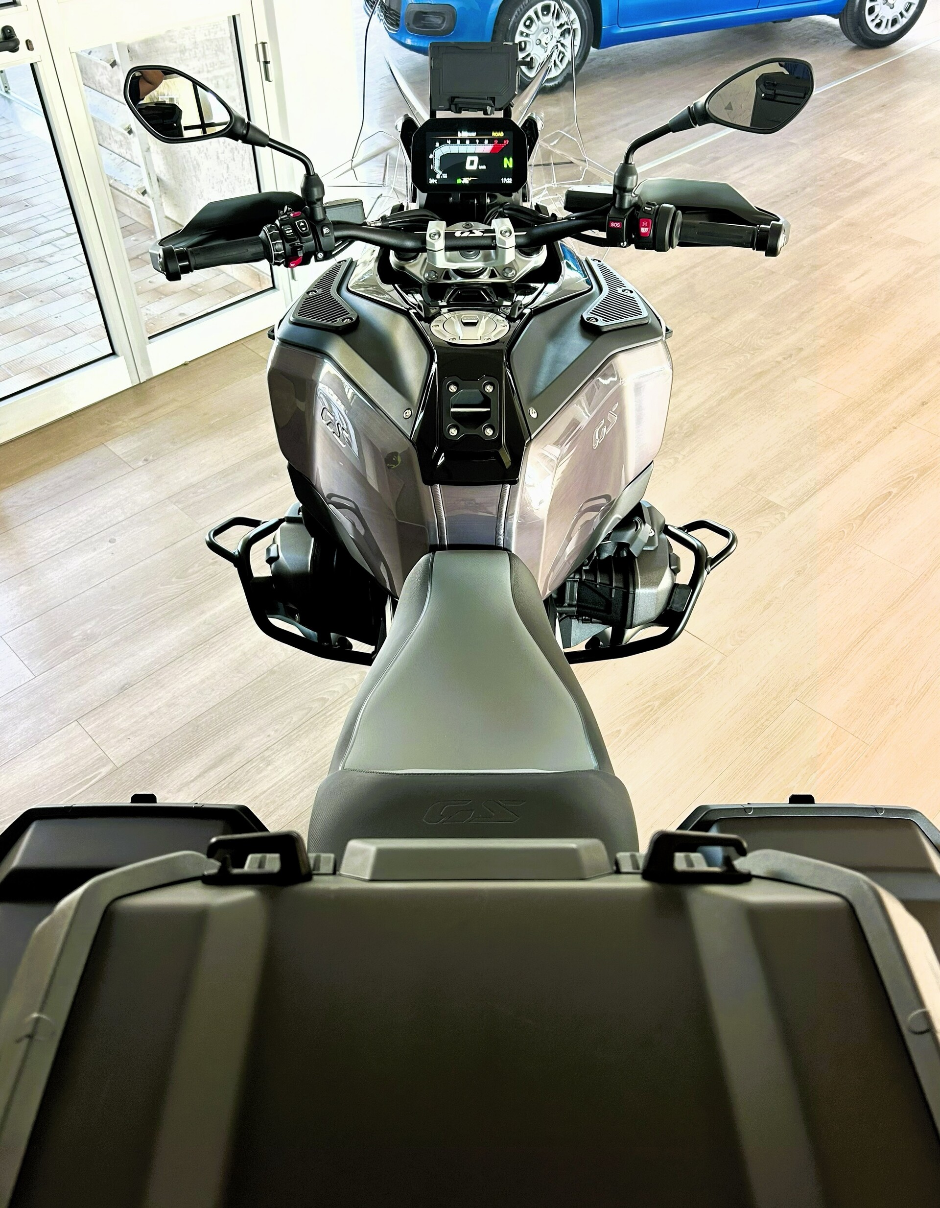BMW 123 R 1300 GS Adventure Triple Black Benzina