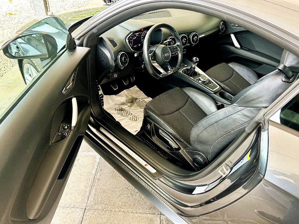 Audi TT Coupe 2.0 Tdi 184cv S-Line                     *VENDUTO* Diesel