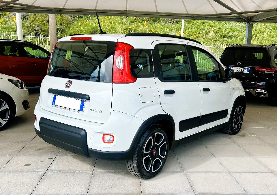 Fiat Panda 1.0 FireFly 70cv S&S Hybrid City Life    *VENDUTO* Elettrica / Benzina
