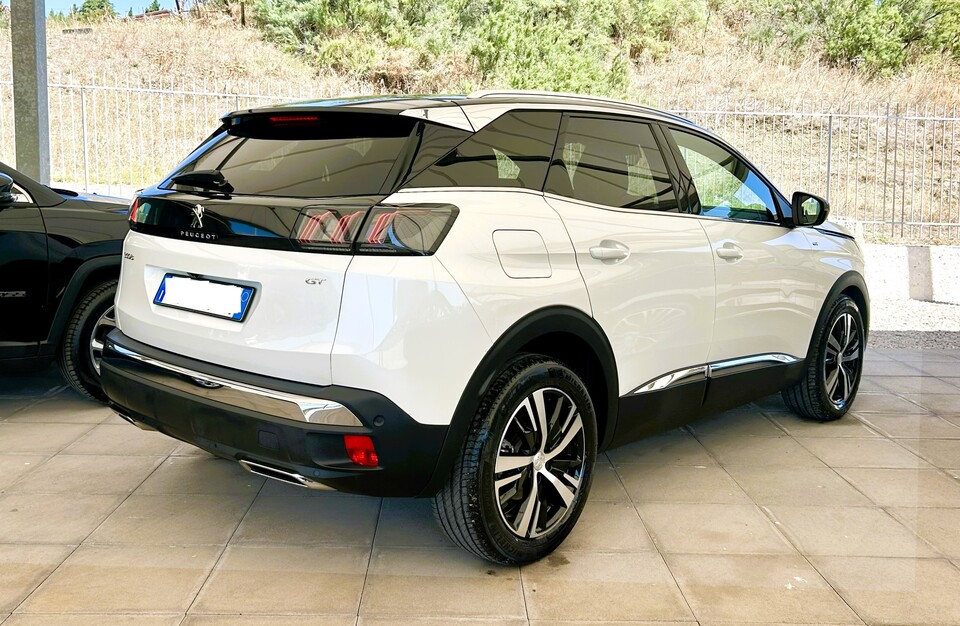 Peugeot 3008 1.5 BlueHDi 130 s&s GTLINE eat8 Diesel
