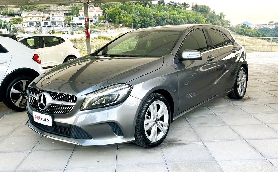 Mercedes-Benz A 180 d Sport Automatico Diesel