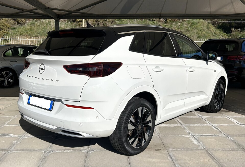 Opel Grandland X 1.5 diesel Ecotec aut. GS Line           *VENDUTO* Diesel