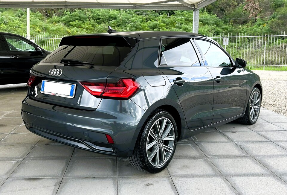 Audi A1 SportBack 1.0 Tfsi 110cv Airdream        *VENDUTO* Benzina