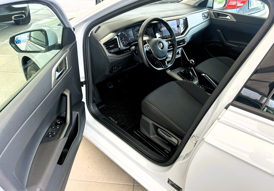 Volkswagen Polo 1.0Mpi 75cv Comfortline                  *VENDUTO* Benzina