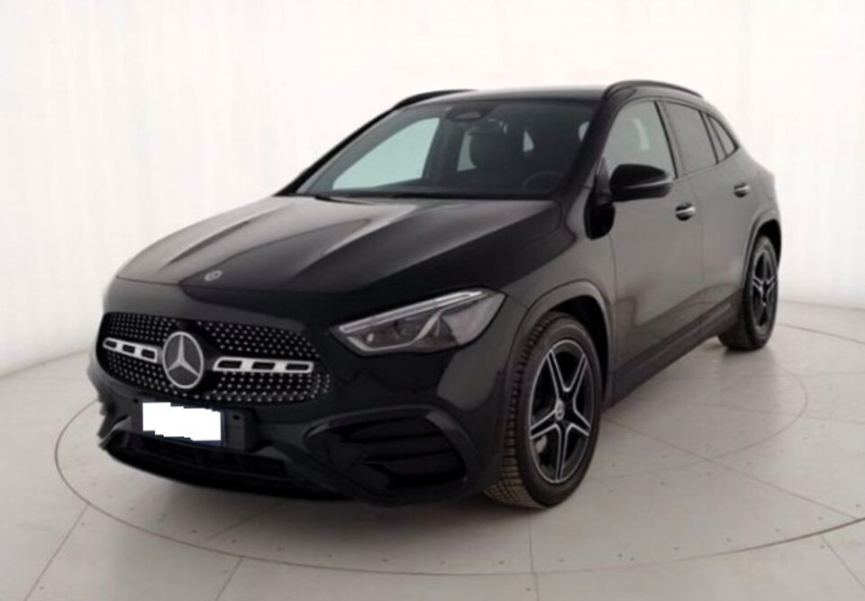 Mercedes-Benz GLA 200 d 150cv AMGPremium 4Matic Diesel