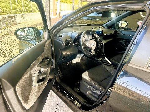 Toyota Yaris Cross 1.5 Hybrid 5p. E-CVT Trend Elettrica / Benzina
