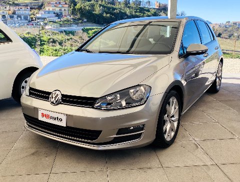 Volkswagen Golf 1.6 Tdi 105cv HighLine 5P. Diesel
