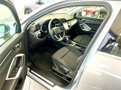 Audi Q3 2.0 Tdi 150cv Advanced S-Tronic Diesel