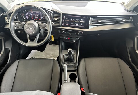 Audi A1 SportBack 1.0 Tfsi 110cv Airdream Benzina