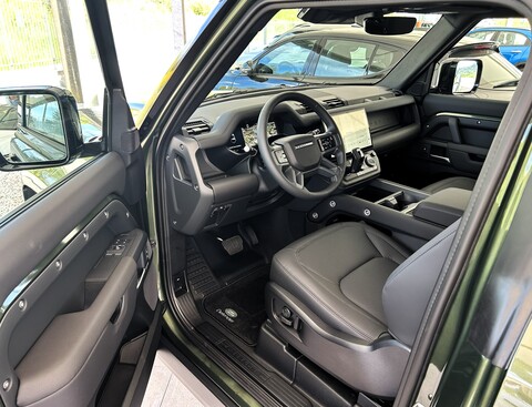 Land Rover Defender 90 3.0L Mild Hybrid X-Dynamic SE           (Nuovo) Diesel