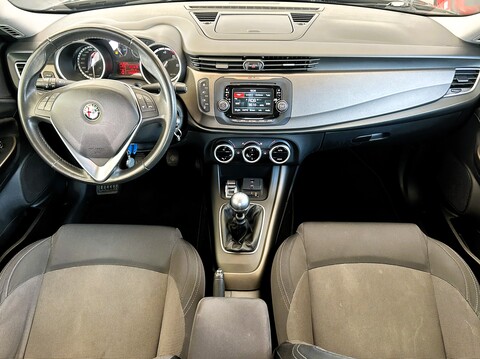 Alfa Romeo Giulietta 1.6 JTDm-2 105 CV Distinctive            *VENDUTO* Diesel