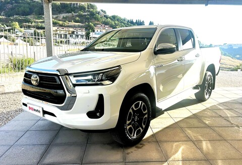 Toyota Hilux 2.4 D-4D 150cv 4WD 4porte Executive Diesel